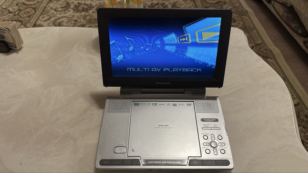 Продам Panasonic DVD в хорошем состоянии