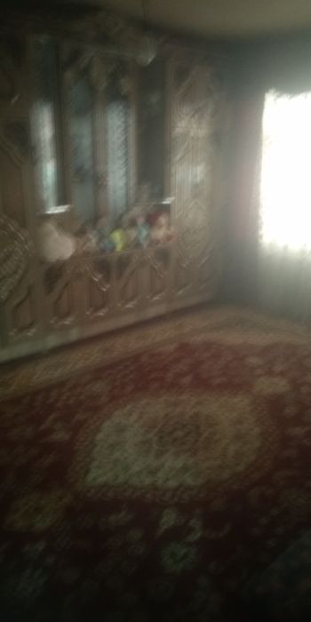 4 xonaliy uy sotiladi