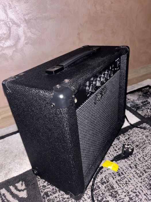Boxă Harley Benton
