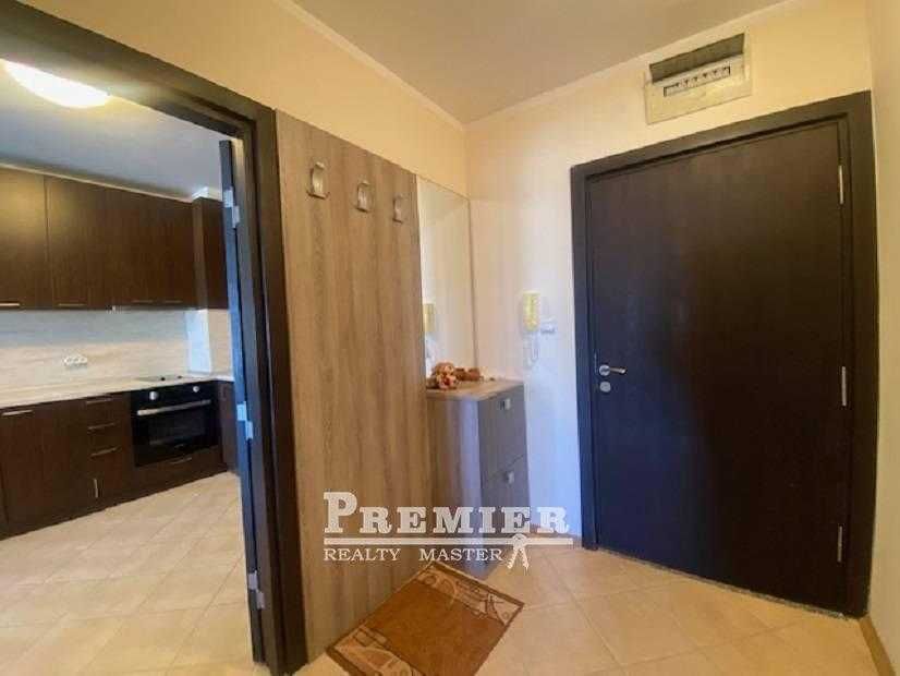 Продава се Двустаен апартамент в Царево - 74 кв.м за 793 €/кв.м - Снимка #18