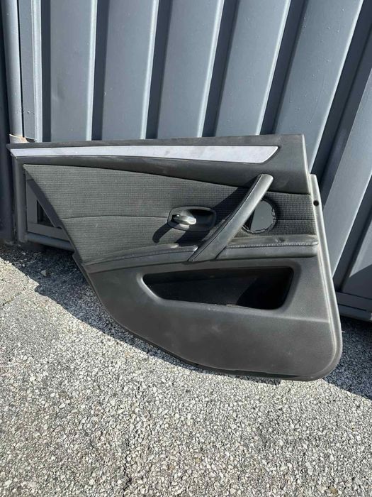 БМВ Е60 logic7/individual задни кори с говорители