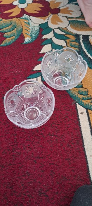 Ппродаётся хрустальные комплекты
