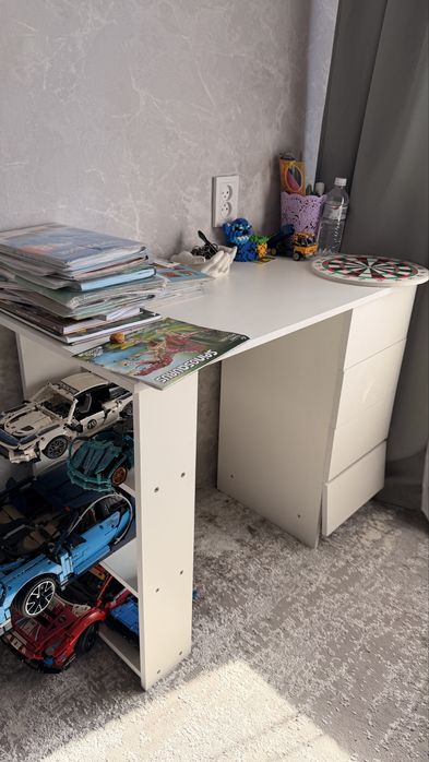 Стол компьютерный