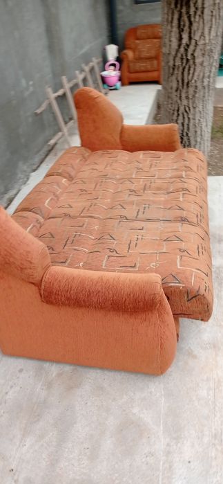 Диван кресла сотилади