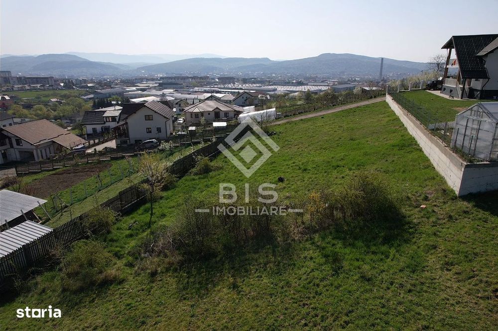 Teren de vanzare 10 ari - zona LEONI
