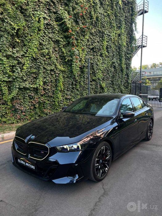 BMW I5 M60 Автомобиль в наличии.