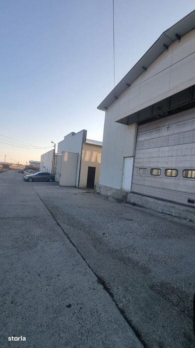 Ag. Avantaj Imobiliare Hala zona Piscina Valencia rep. Mercedes