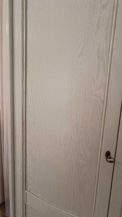 Беларусский шкаф для одежды из дерева