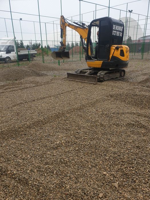 BobCat Miniexcavator Sapaturi Picon Compactor