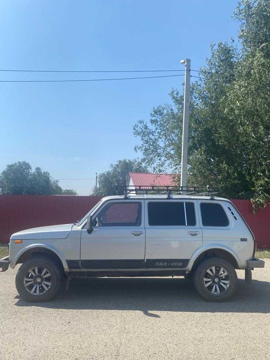 ВАЗ (Lada) Lada 2131