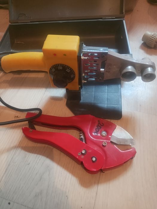 Утюг для пластиковых труб