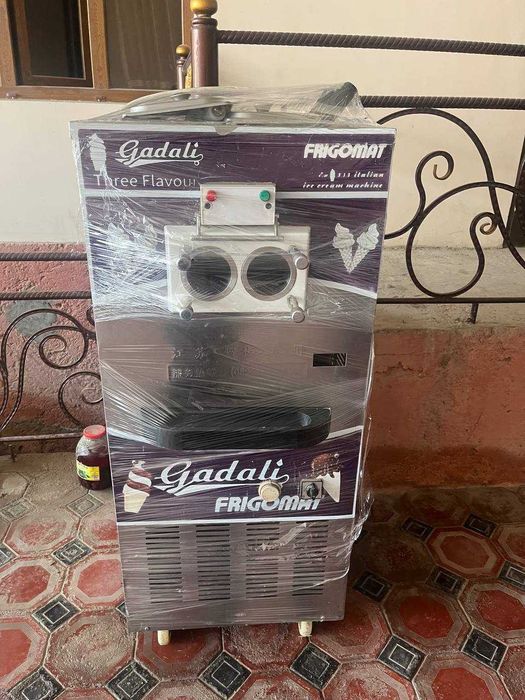 Freezer apparsti sotiladi