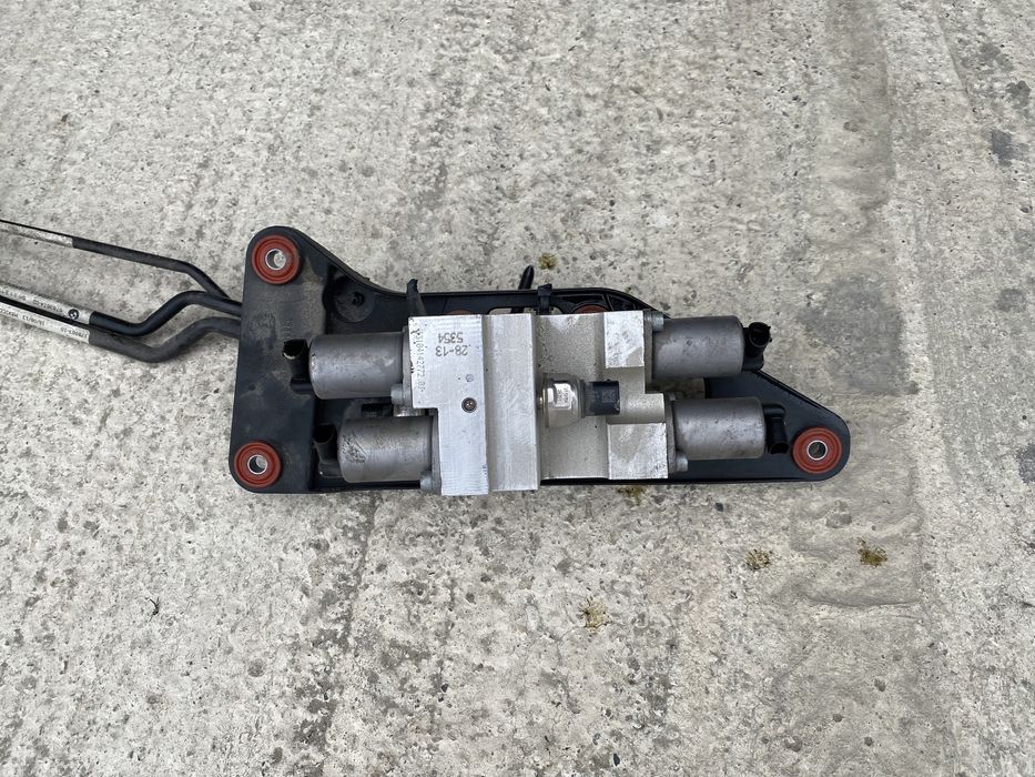 Bloc Valve Dynamic drive BMW X5 F15 , X6 F16 / E70 , E71 : 6794578