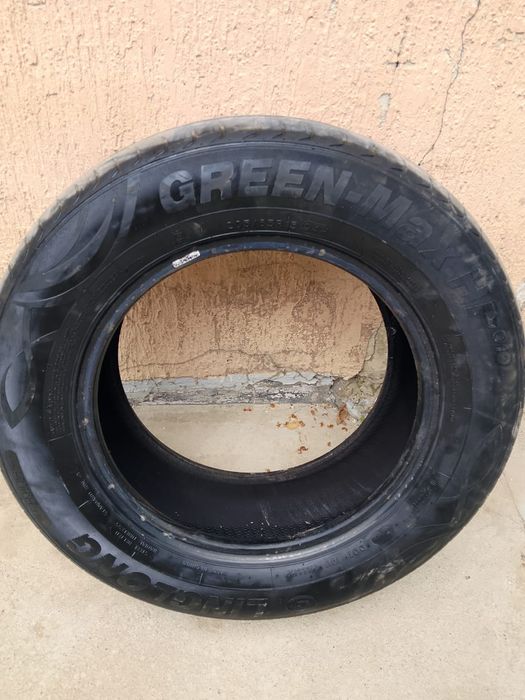 Продам Шины 205/65 R15