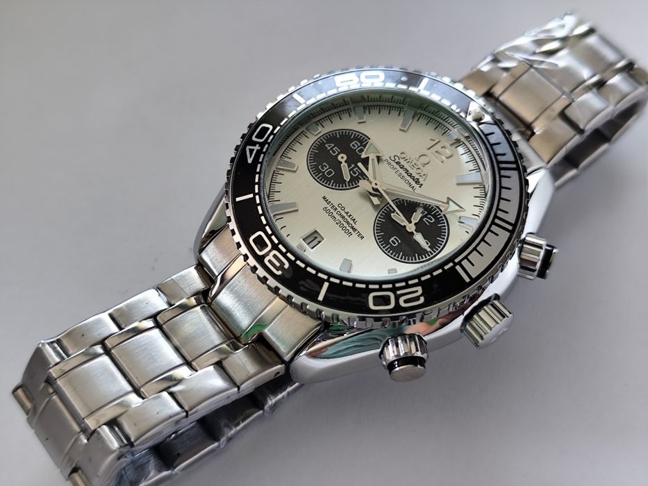 ceas OMEEGA barbatesc