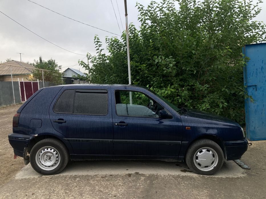 Продаю Golf 3 5дв