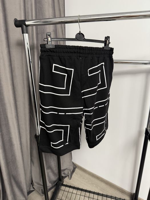 Pantaloni GIVENCHY super calitate