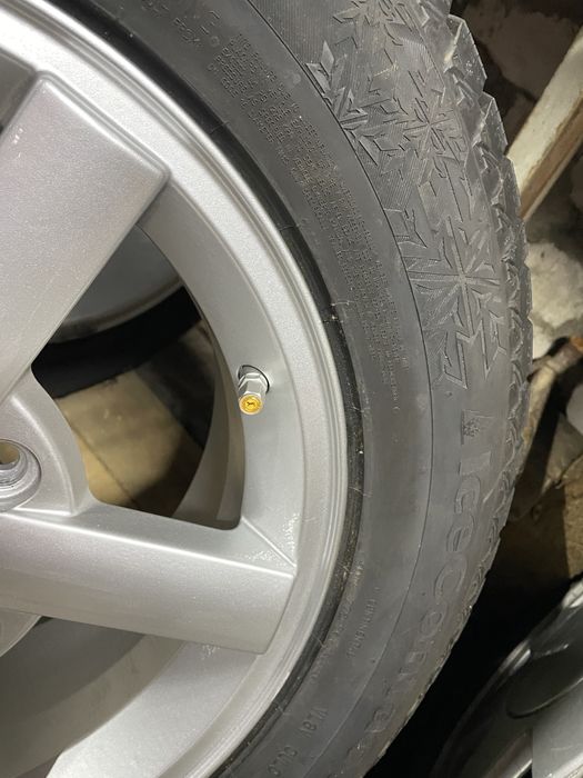 Шины зимние с шипами