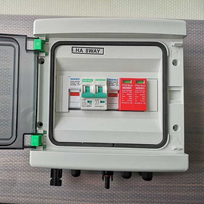 Електрическо табло за фотоволтаични системи с мълниезащита DC600V