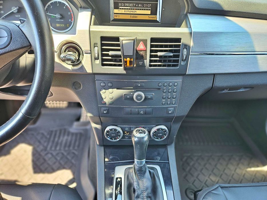 MERCEDES-BENZ GLK-Class 2010 — imagine 5
