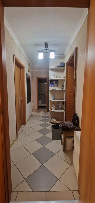 Продам квартиру тёплую,светлую!