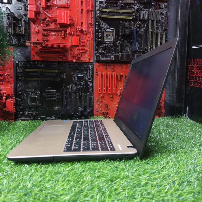 Продам ноутбук Asus + гарантия