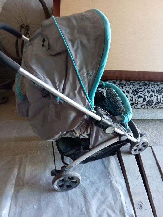 Продам коляску для прогулок