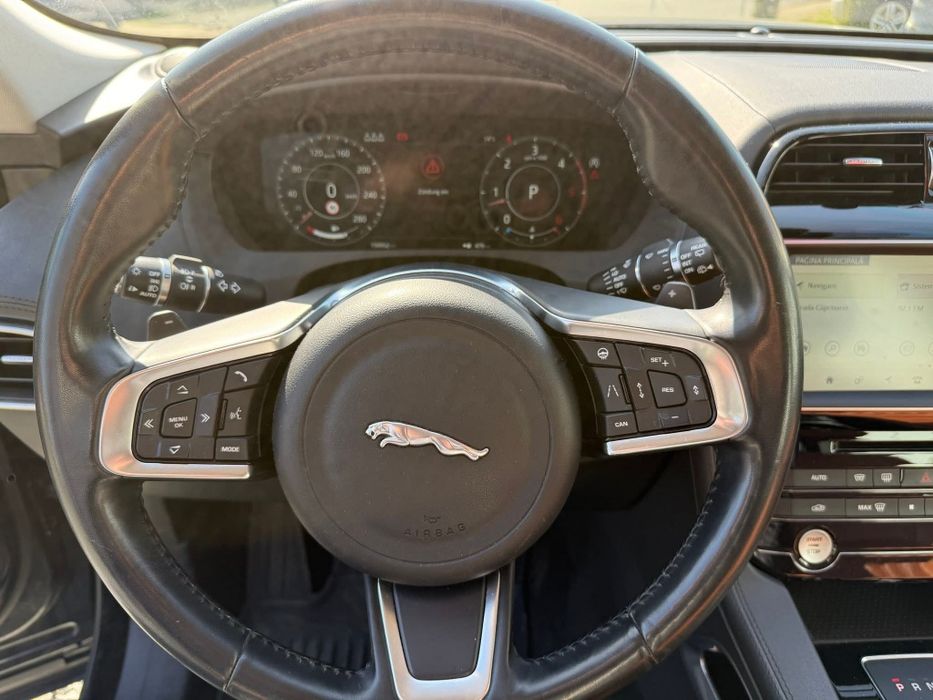 JAGUAR F-PACE 2019 — imagine 3