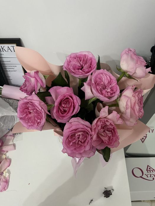 Роза гул сатылады 9 шт