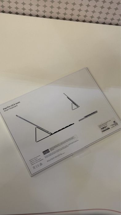 Клавиатура Apple