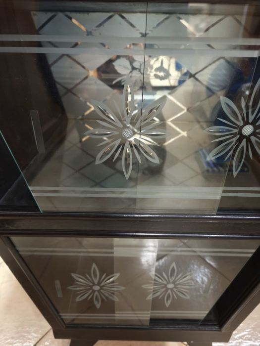 Рядък модел бюфет