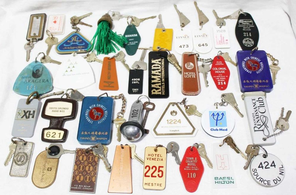 Colectie 108 chei breloc hotel internationale