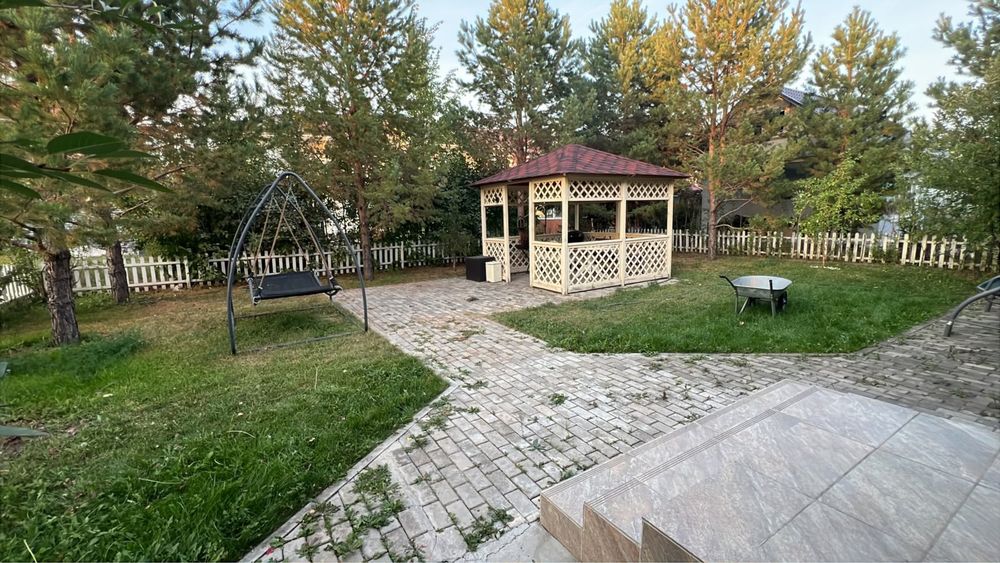 Беседка деревянная