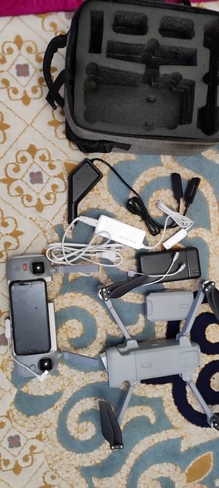 Продам дрон Fimi x8