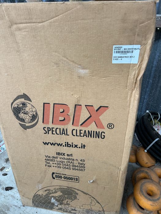 Продавам пясъкоструя нова. IBIX-25. 8.6 bar