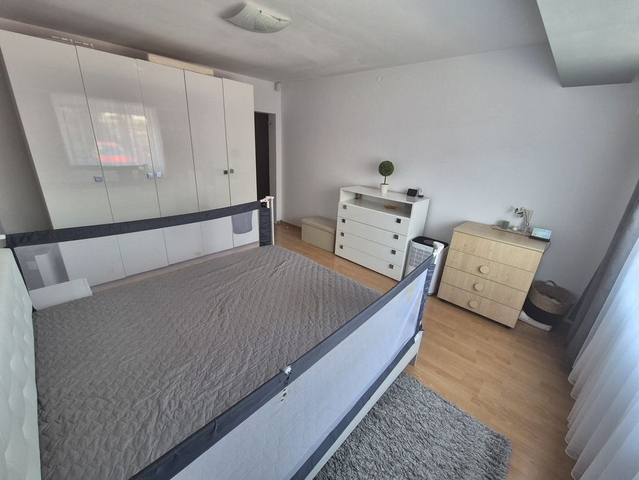 Inchiriez apartament in Giroc zona Planetelor