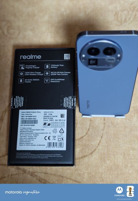 Продавам  Realme gt 8 pro. ram. 16gb. rom. 512.