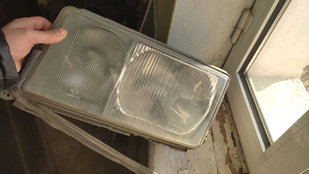 Продам запчасти на 190 Мерседес