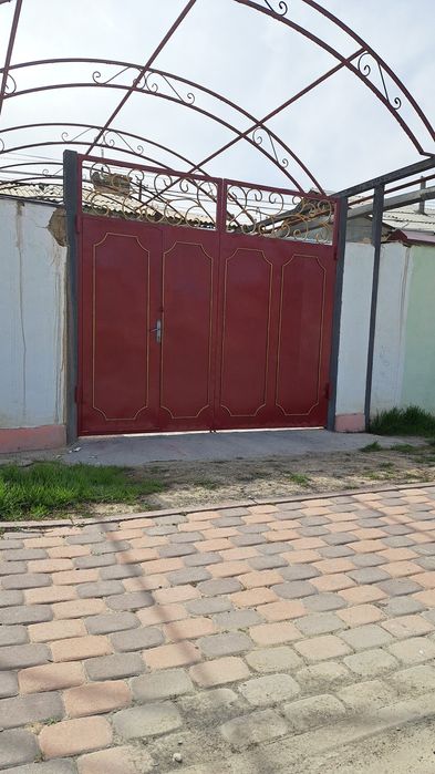 Уй сатылады район Аптека