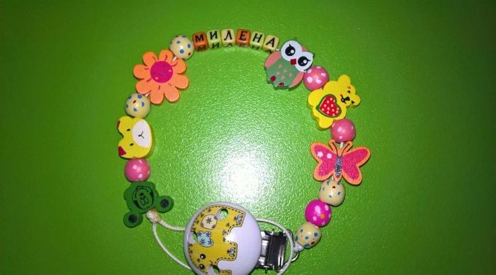 Клипс (щипка) за биберон с името на вашето бебе