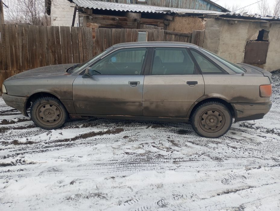 Продам Ауди 80 б3