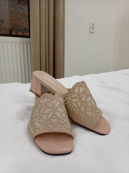 Продаются тапочки