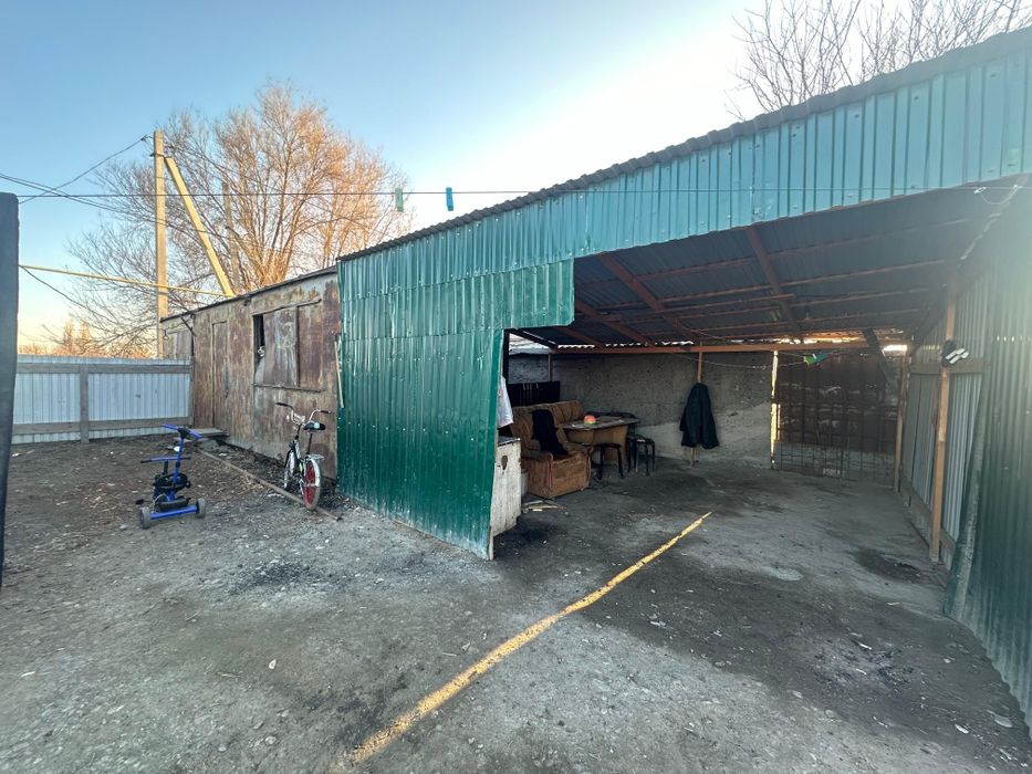 Продам домик участок 10 соток