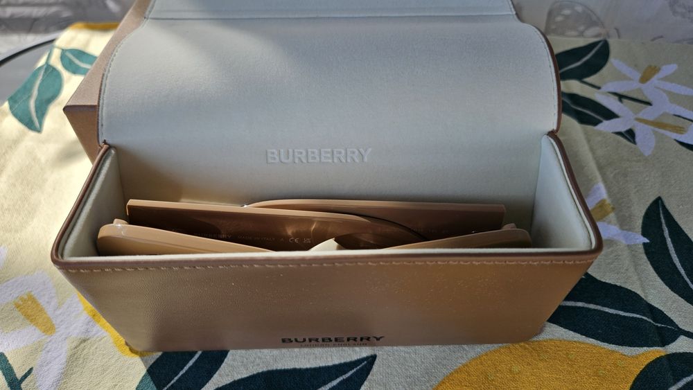 Оригинални дамски очила BURBERRY