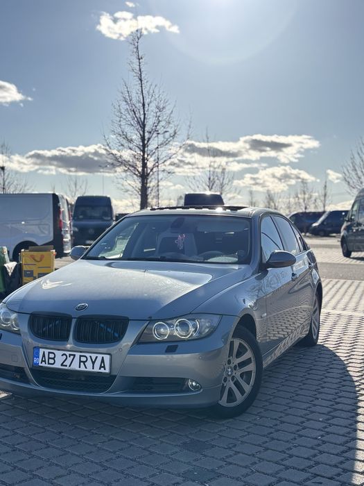 BMW E 90 163 CP an2005