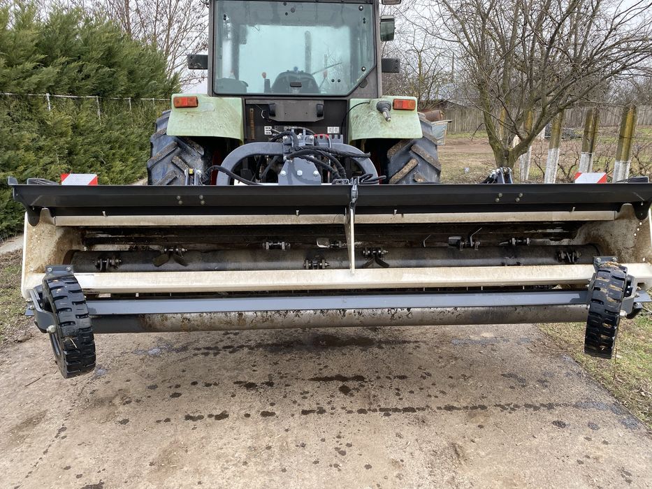 Tocatoare de resturi vegetale!