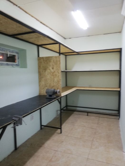 Стеллажи в кладовку