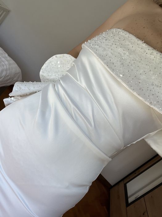 Vand rochie cununie/nunta sau orice alt eveniment alba