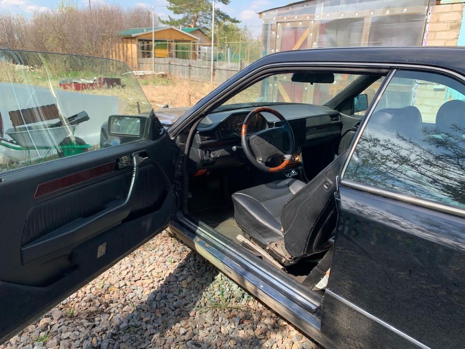 Продам mercedes w124 e-klass