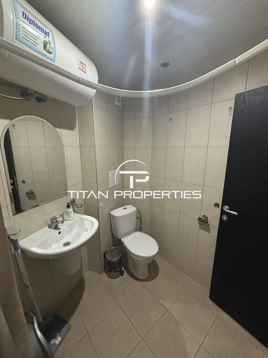 Краткосрочно! Тристаен, под наем, кв. Сарафово